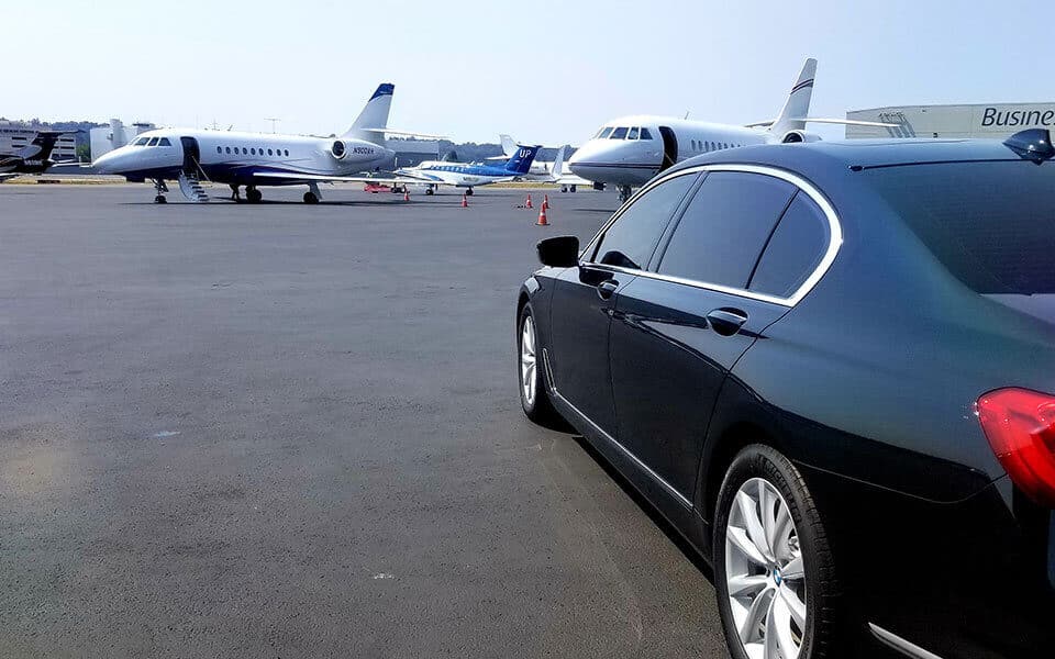 كيفية تقديم ليموزين مطار القاهرة من شركة إيجيل رود ليموزين