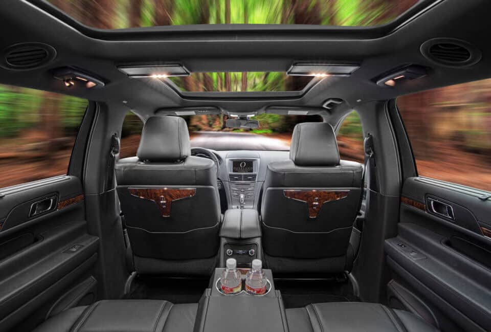 فوائد استئجار ليموزين مطار القاهرة الدولي من إيجيل رود